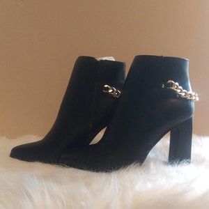 Cyra Chain Detail Bootie